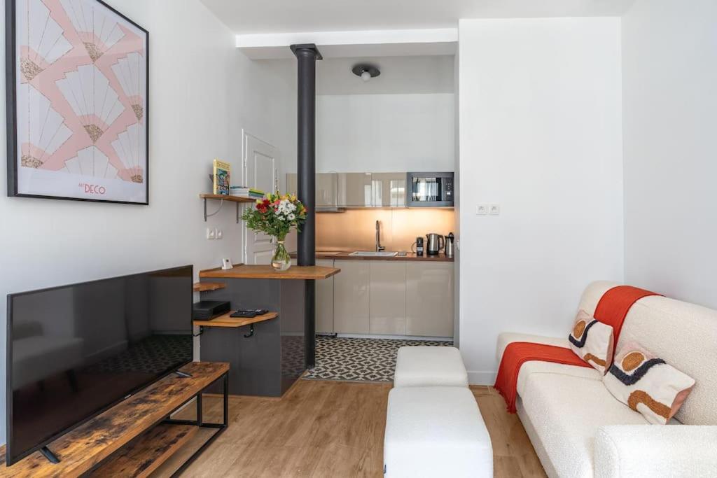 Appartement Magnifique Et Relaxant Avec Sauna Париж Екстериор снимка